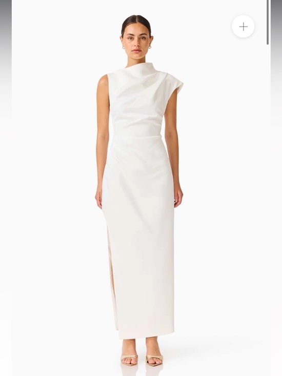 Elliatt Dresses & Skirts - Elliatt coralie white sateen high neckline draped slit detail maxi dress medium